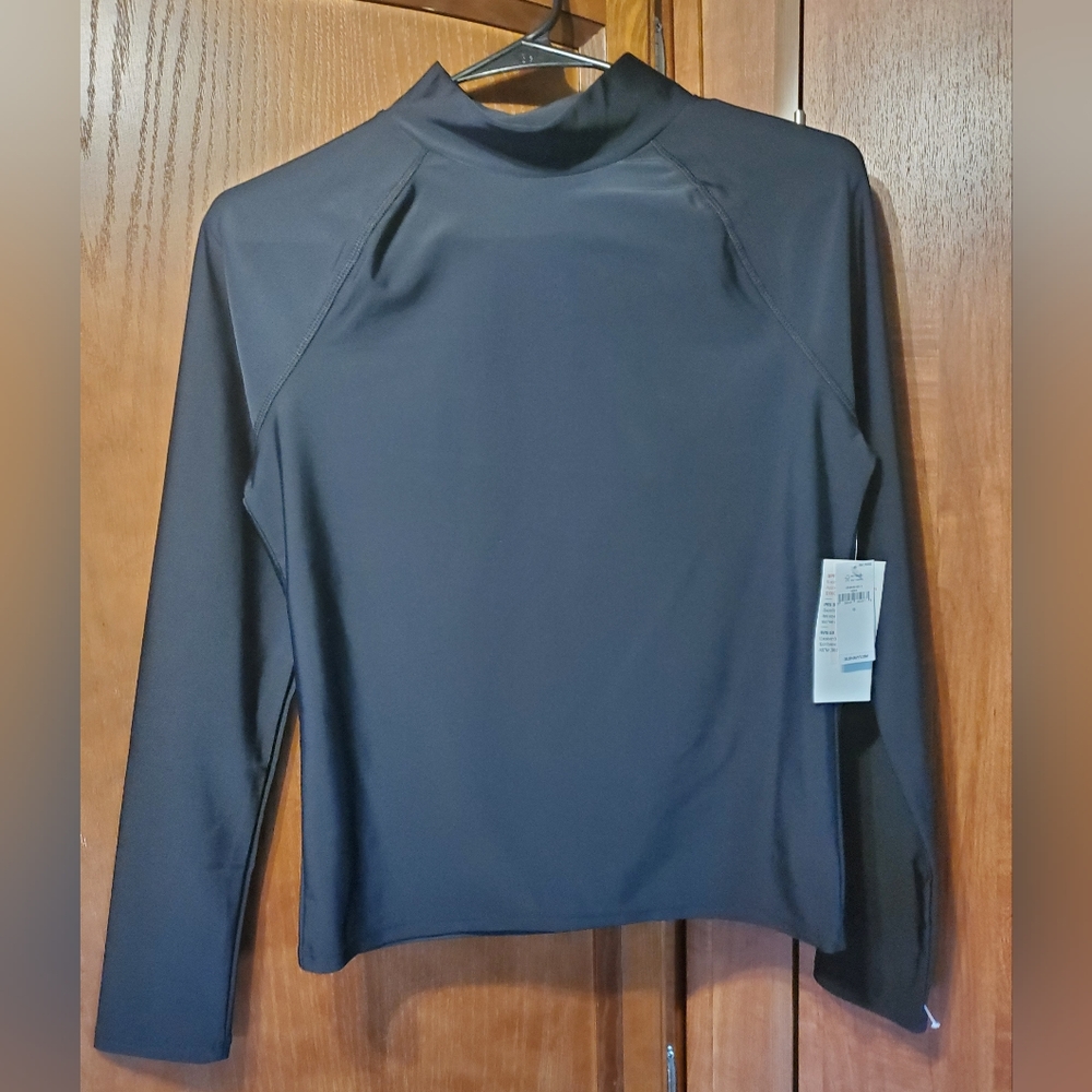 NWT - Women's UV Protection Performance Shirt